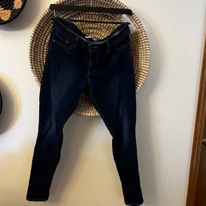 Levi’s 711 Jeans